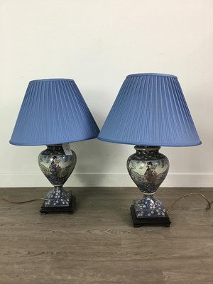 Lot 40 - A PAIR OF JAPANESE CRACKLE GLAZE TABLE LAMPS