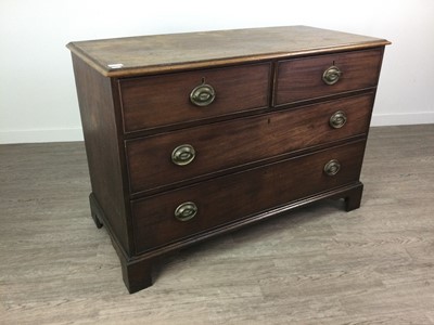 Lot 1046 - AN EARLY 19TH CENTURY MAHOGANY CHEST OF DRAWERS