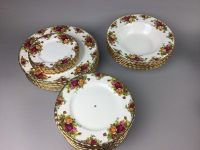 Lot 206 - A ROYAL ALBERT 'OLD COUNTRY ROSES' PART TEA AND DINNER SERVICE