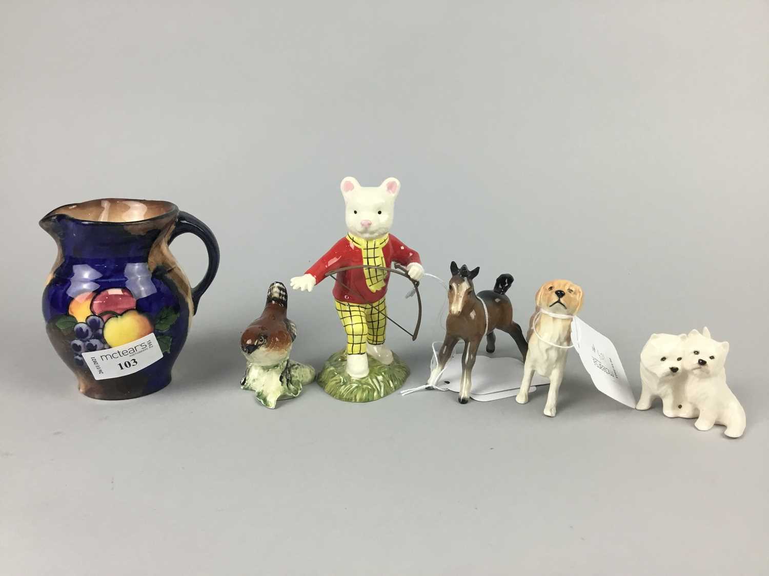 Lot 103 - A LOT OF FOUR BESWICK ANIMAL FIGURES AND OTHERS