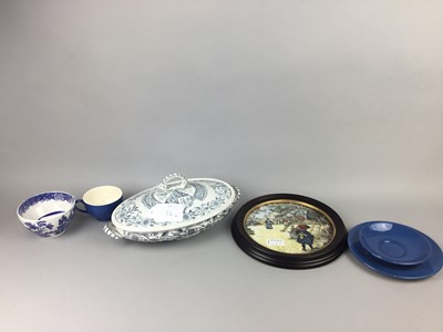 Lot 116 - A COLLECTION OF ROYAL COPENHAGEN CABINET PLATES ALONG WITH OTHER CERAMICS