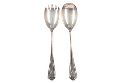 Lot 506 - A PAIR OF VICTORIAN SILVER SALAD SERVERS