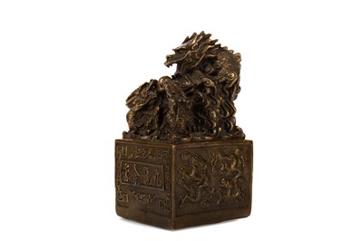 Lot 1781 - A LARGE CHINESE BRONZE DRAGON SEAL