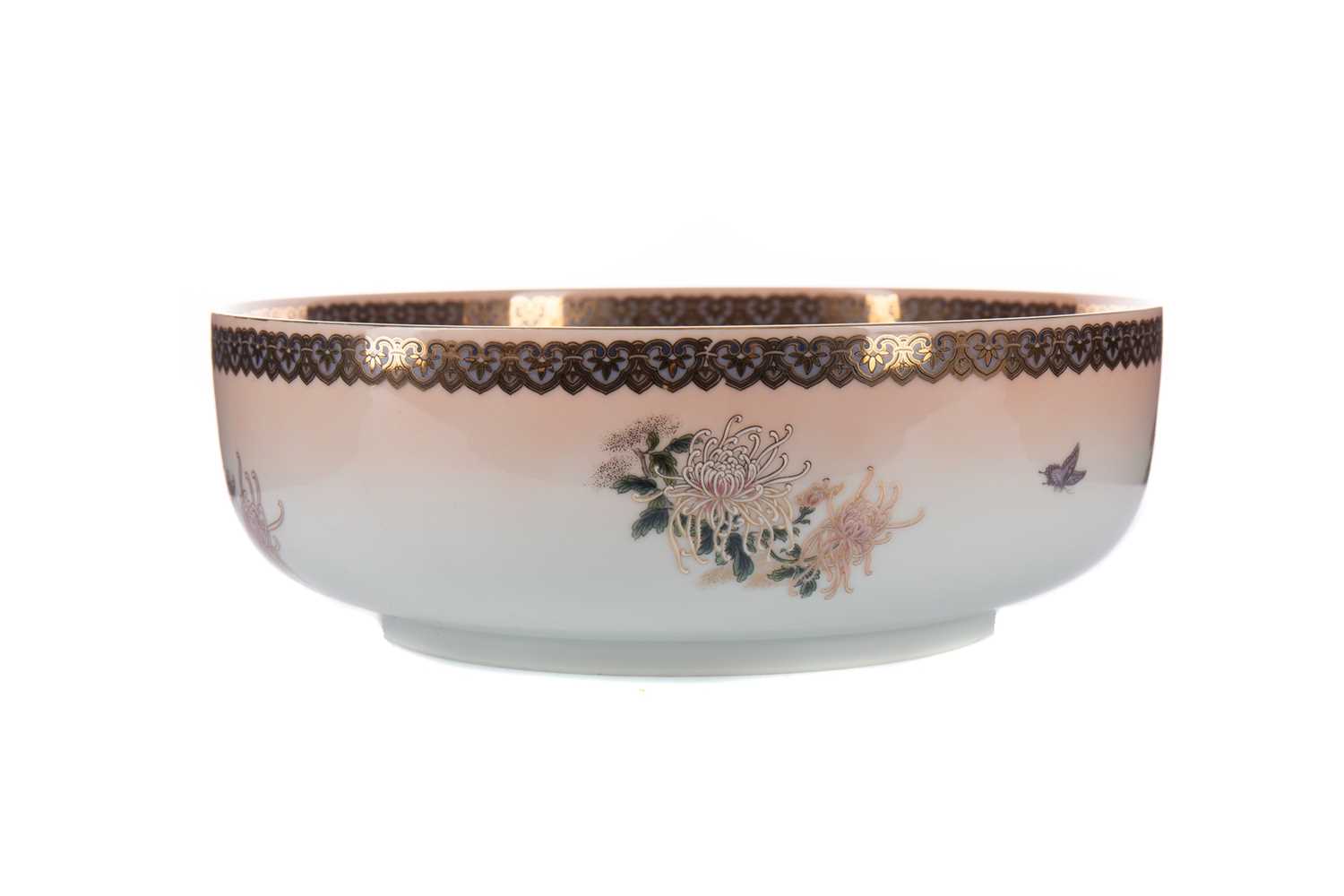 Lot 1790 - A JAPANESE LOTUS AND CHRYSANTHEMUM BOWL