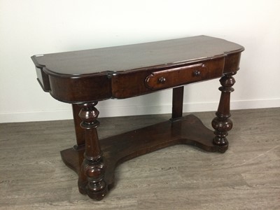 Lot 482 - A VICTORIAN MAHOGANY DRESSING TABLE