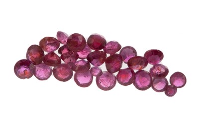Lot 1333 - **A PARCEL OF UNMOUNTED RUBIES