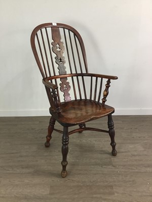 Lot 1081 - A 19TH CENTURY WINDSOR ELBOW CHAIR