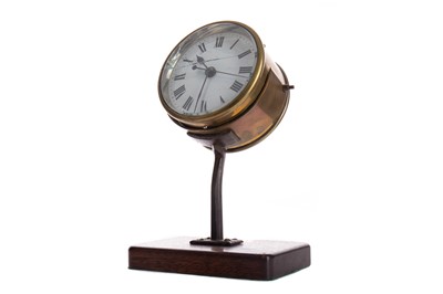 Lot 587 - AN EARLY 20TH CENTURY GENERAL POST OFFICE DRUM DESK CLOCK