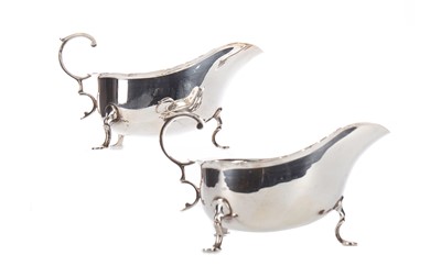 Lot 524 - A PAIR OF GEORGE V SILVER SAUCE BOATS