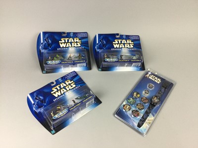 Lot 519 - A COLLECTION OF STAR WARS MODELS AND GAMES