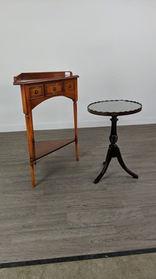 Lot 605 - A REPRODUCTION YEW WOOD CORNER TABLE AND A MAHOGANY OVAL WINE TABLE