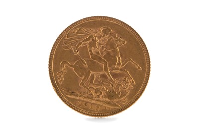 Lot 12 - A GEORGE V GOLD SOVEREIGN DATED 1912