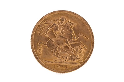 Lot 13 - A GEORGE V GOLD SOVEREIGN DATED 1913