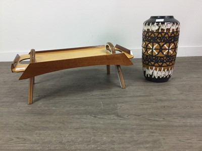 Lot 37 - A RETRO FOLDING BED TRAY AND A GERMAN VASE