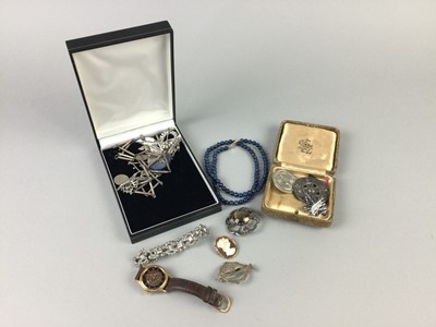 Lot 19 - A COLLECTION OF SILVER AND OTHER JEWELLERY
