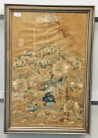 Lot 906 - EARLY 20TH CENTURY CHINESE SILK EMBROIDERED...