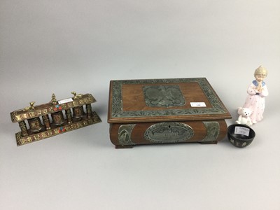 Lot 190 - A WOODEN TRINKET BOX AND OTHERS