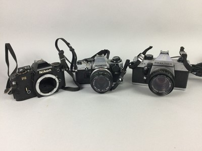 Lot 109 - A COLLECTION OF CAMERA BODIES AND LENSES