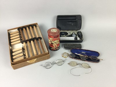 Lot 269 - A LOT OF VINTAGE SPECTACLES AND OTHER OBJECTS