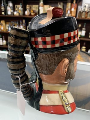 Lot 101 - GRANT'S 'WILLIAM GRANT CHARACTER JUG' AGED 25 YEARS