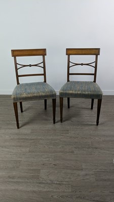 Lot 298 - A MAHOGANY DINING TABLE AND EIGHT CHAIRS