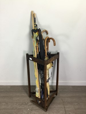 Lot 348 - A STICK STAND AND UMBRELLAS