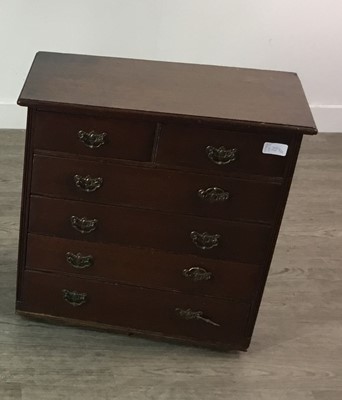 Lot 426 - A MAHOGANY APPRENTICE CHEST