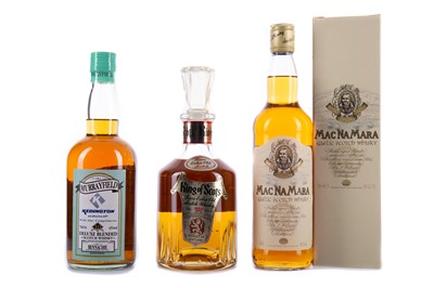 Lot 181 - KING OF SCOTS RARE EXTRA OLD, MACNAMARA, AND BENNACHIE THE AGED 10 YEARS