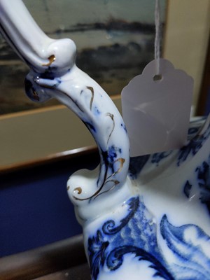 Lot 468 - A 20TH CENTURY BLUE AND WHITE WASH BASIN AND EWER AND OTHER CERAMICS