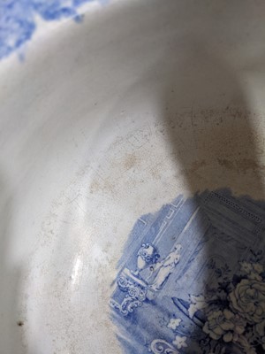 Lot 468 - A 20TH CENTURY BLUE AND WHITE WASH BASIN AND EWER AND OTHER CERAMICS