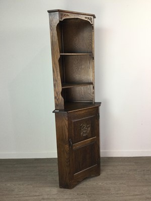 Lot 321 - A MAHOGANY CORNER DISPLAY CABINET, AND A CORNER UNIT