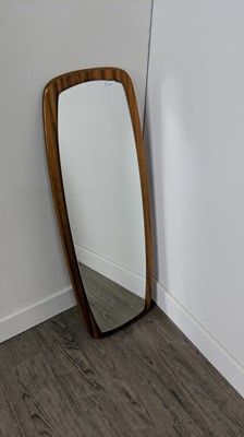 Lot 210A - A RETRO G-PLAN TYPE WALL MIRROR