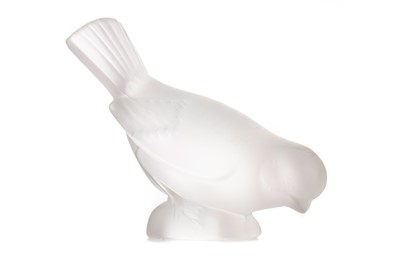 Lot 288 - A LALIQUE FROSTED GLASS SPARROW