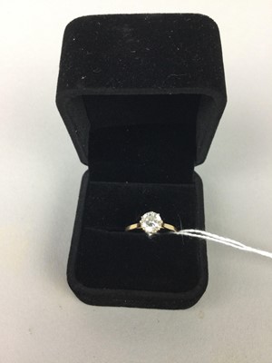 Lot 612 - A CUBIC ZIRCONIA SOLITAIRE RING