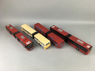 Lot 580A - A COLLECTION OF MODEL BUSES