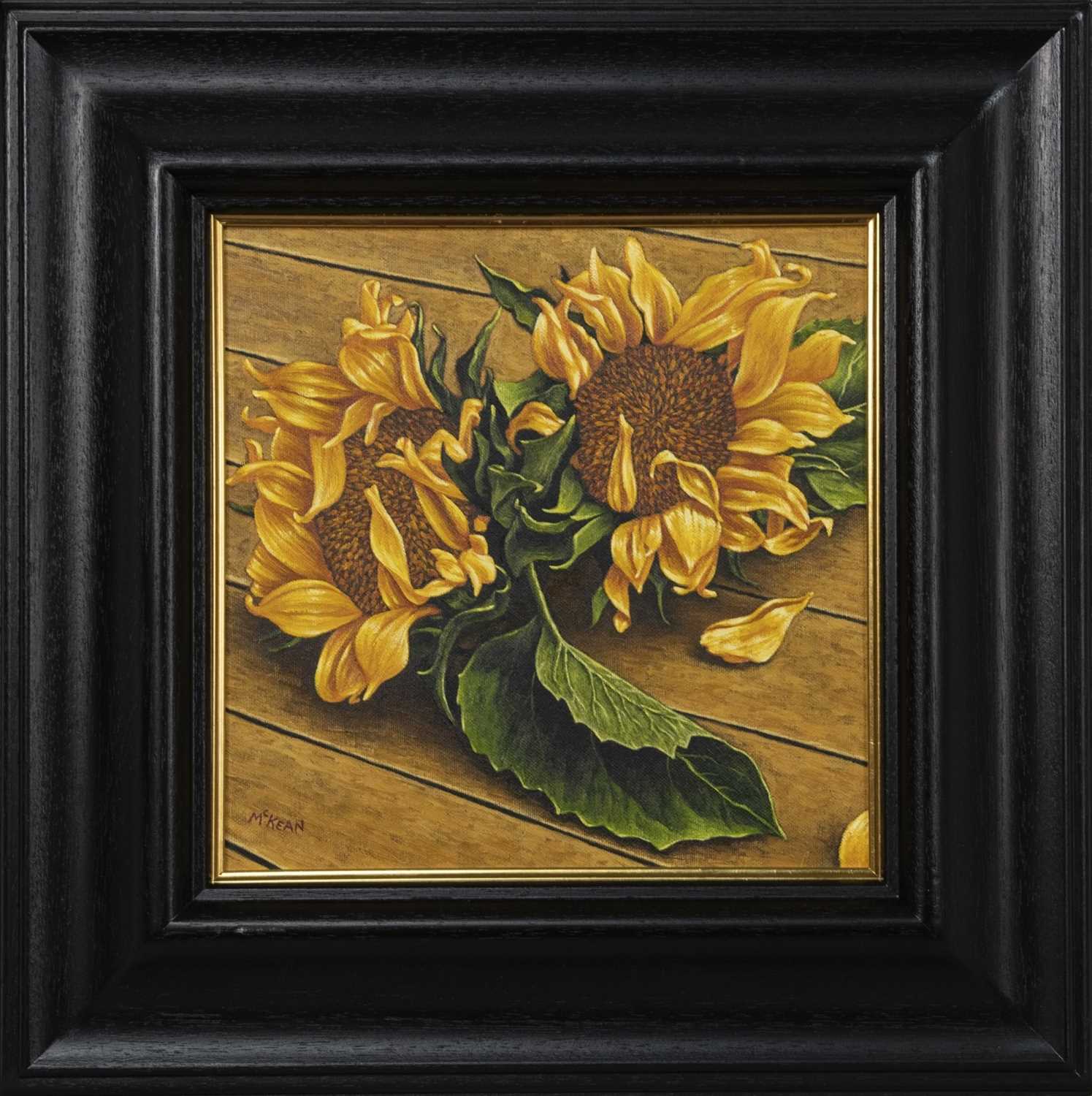 Lot 153 - SUNFLOWERS ON A WOODEN TABLE, AN OIL BY GRAHAM MCKEAN