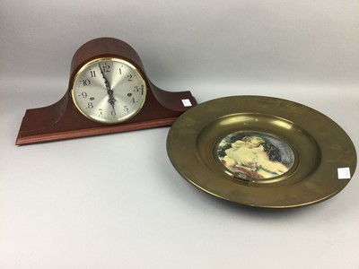 Lot 59 - A LOT OF TWO CLOCKS AND TWO DISHES