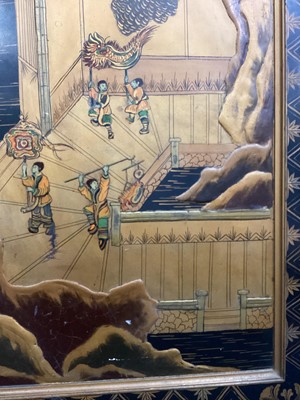 Lot 1057 - A JAPANESE FOLDING ROOM SCREEN