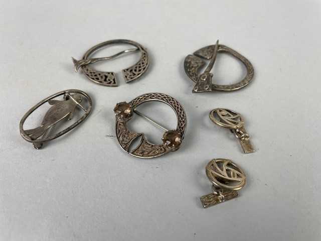 Lot 84 - A LOT OF TWO SILVER PENANNULAR BROOCHES AND OTHERS