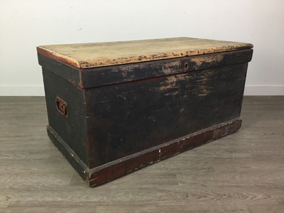 Lot 36 - A VICTORIAN PINE BLANKET CHEST