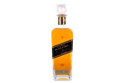 Lot 319 - JOHNNIE WALKER BLACK LABEL AGED 12 YEARS DECANTER