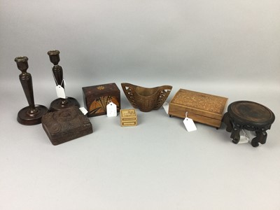 Lot 218 - A COLLECTION OF TREEN ITEMS