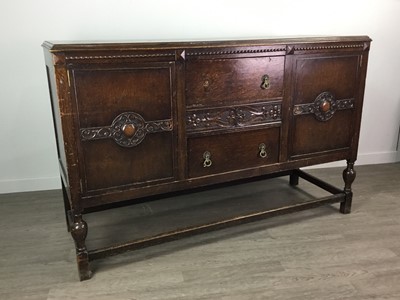 Lot 358 - AN EARLY 20TH CENTURY SIDEBOARD