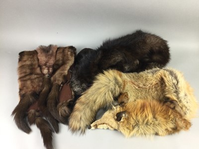 Lot 431 - A LOT OF SIX FUR STOLES