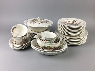 Lot 523 - A JOHNSON BROTHERS WINDSOR WARE PAMONA PATTERN DINNER SERVICE