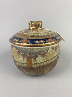 Lot 446 - A JAPANESE SATSUMA LIDDED JAR