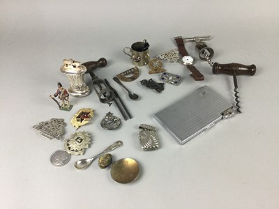 Lot 473 - A SILVER PLATED MINIATURE TYG, CAP BADGES AND OTHER ITEMS