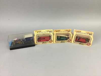 Lot 956 - A COLLECTION OF DIE-CAST VEHICLES