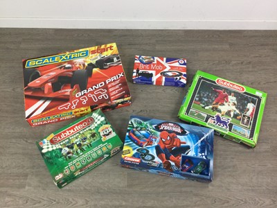 Lot 528 - A LOT OF VINTAGE GAMES INCLUDING SUBBUTEO AND SCALEXTRIC