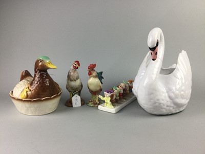 Lot 612 - A CERAMIC PLANTER MODELLED AS A SWAN AND OTHER CERAMICS